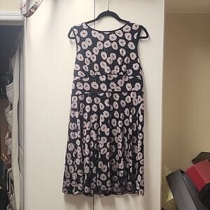 LOFT Summer DRESS Size L - Elastic middle